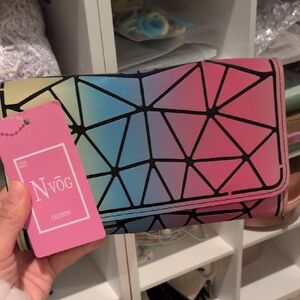 Women's Geometric Multicolor Clutch